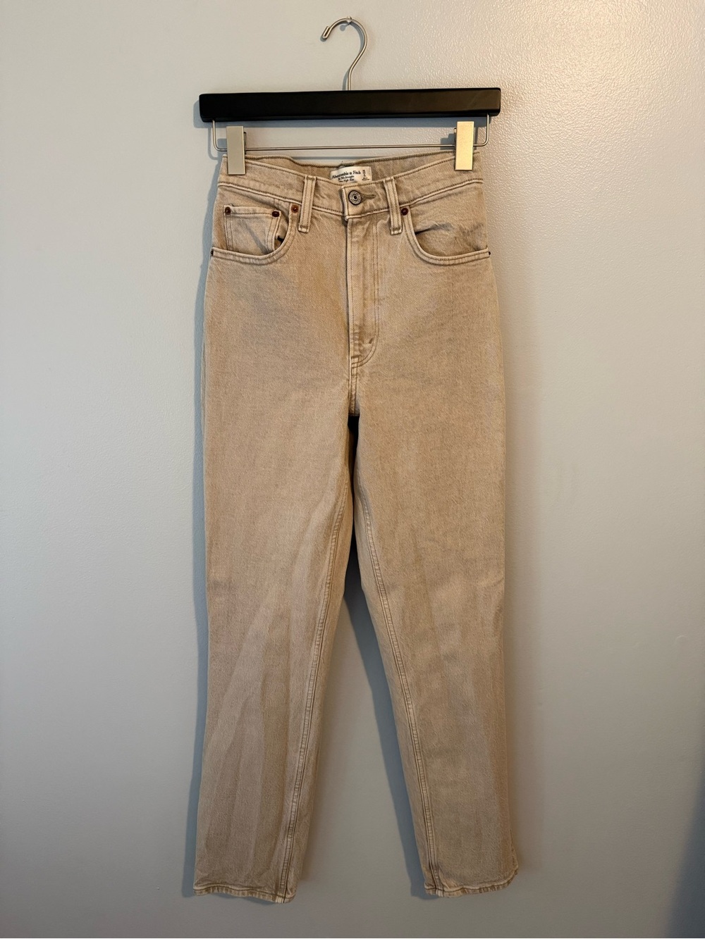 Abercrombie & Fitch 90’s Straight Ultra High-Rise Jeans